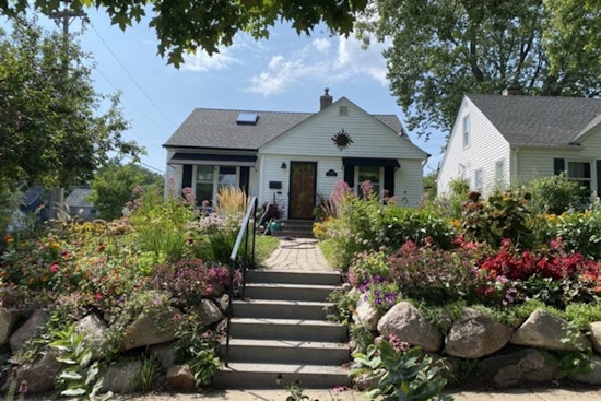 St. Louis Park Extends Evergreen Award Nomination Deadline to August 18 for Outstanding Local Landscapes