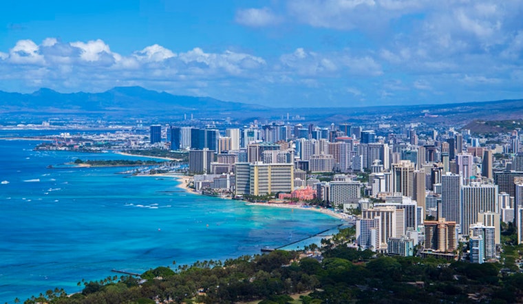 Steady Summer Weather Ahead for Honolulu with Moderate Trade Winds and Local Showers