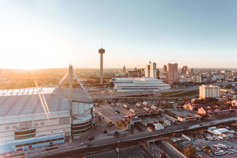 Study Ranks Texas as the 7th Hardest-Working State in America Amidst Long Workweeks and Short Leisure Time