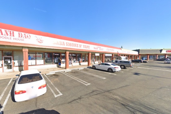Suspects Flee on Foot After Vehicle Rams Into Citrus Heights Smoke Shop in Early Morning Burglary