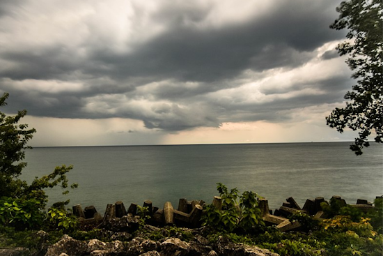 Sweeping Heat Wave to Challenge Ohio with Triple-Digit Heat Indices, Severe Thunderstorm Risks Loom