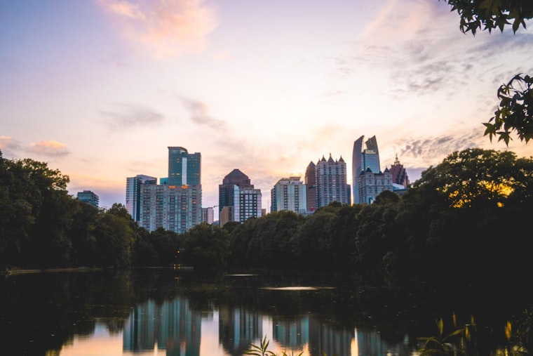 Sweltering Heat and Thunderstorms Expected in Atlanta This Weekend