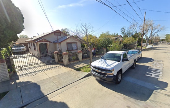 Swift Action by LAFD Extinguishes San Fernando House Fire in 16 Minutes, Two Occupants Evaluated for Smoke Inhalation