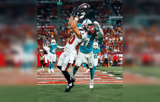 Tampa Bay Buccaneers Opt for Two-QB Strategy, Release Super Bowl Champ John Wolford in Roster Cutdown
