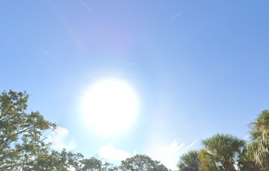 Tampa's Labor Day Weekend to Face Heat Waves and Thunderstorms, Mixed Weather Expected