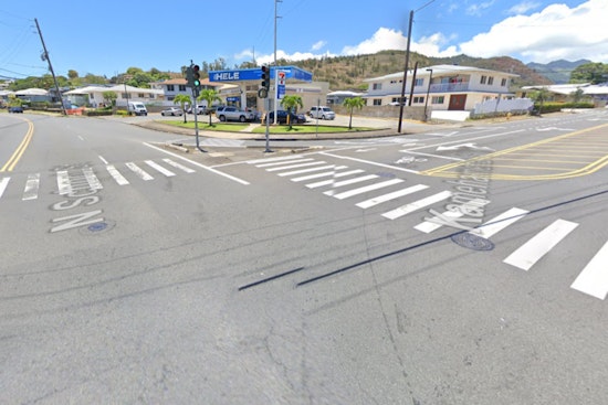 Teen Injured in Daylight Shooting on Honolulu Bus as Police Launch Attempted Murder Investigation