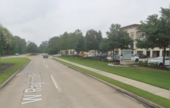 Teenager Struck by Vehicle Near The Woodlands, Harris County Deputies Investigating Incident