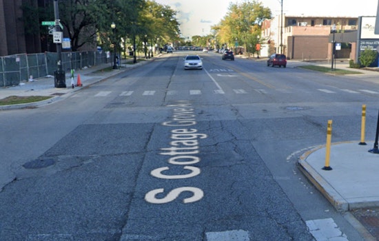 Teenagers Injured in Shooting on Chicago's South Side, Suspects at Large