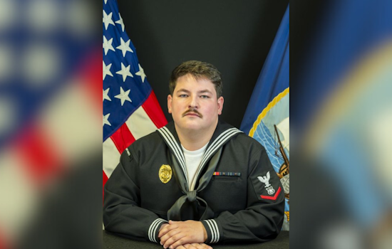 Texas Native MA3 Gilbert Cazarez Honored as Blue Jacket of the Quarter at NAS JRB Fort Worth