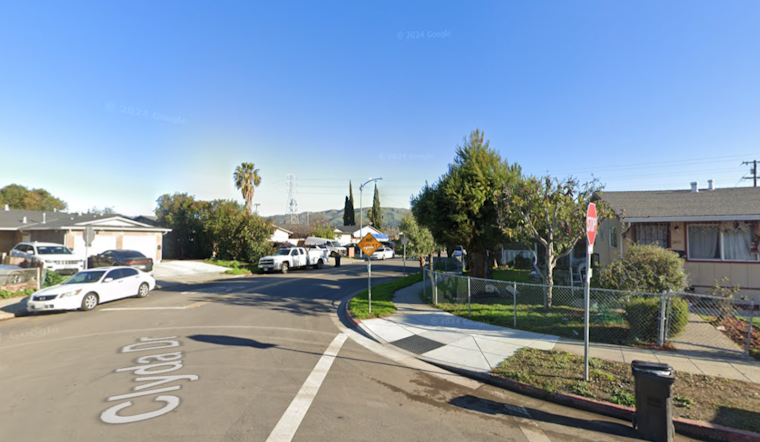 Third-Alarm Fire Engulfs San José Home, One Injured and Power Disrupted on Clyda Dr.