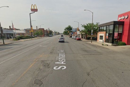 Three Wounded in Overnight Shooting While Seated in Vehicle on Chicago's South Side