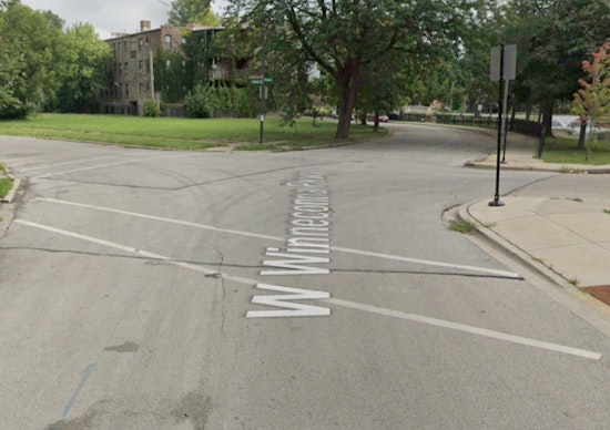 Three Wounded in South Side Chicago Shooting, Assailant at Large, Say Police