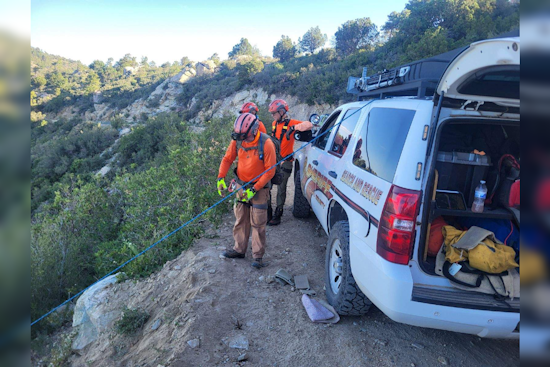 Tow Crew Recovers SUV After Tragic Fatal Cliff Fall in Yavapai County, Investigation Seeks Witnesses