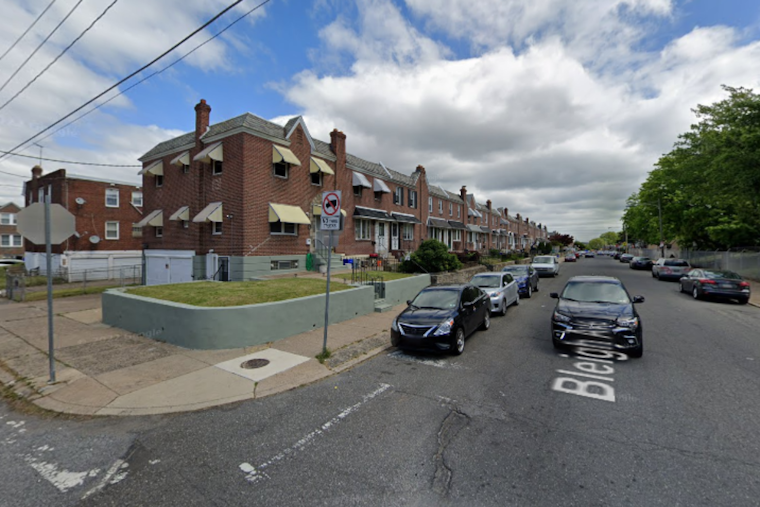 Tragic Fire Claims Life of Man in Philadelphia's Holmesburg Neighborhood