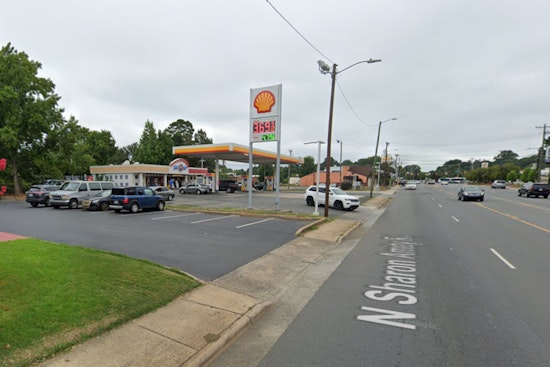 Tragic Speed-Related Car Crash in Charlotte Leaves One Man Dead, Authorities Investigate Potential Impairment