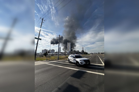 Transformer Fire at Pasadena Air Liquide Facility Sparks Emergency Response, Power Outages in Harris County