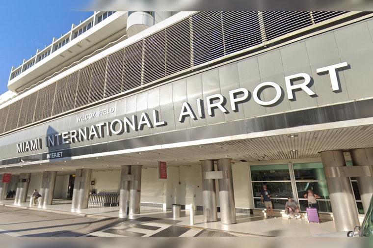 Tropical Storm Debby Triggers Wave of Flight Cancellations in Miami and Major Florida Airports
