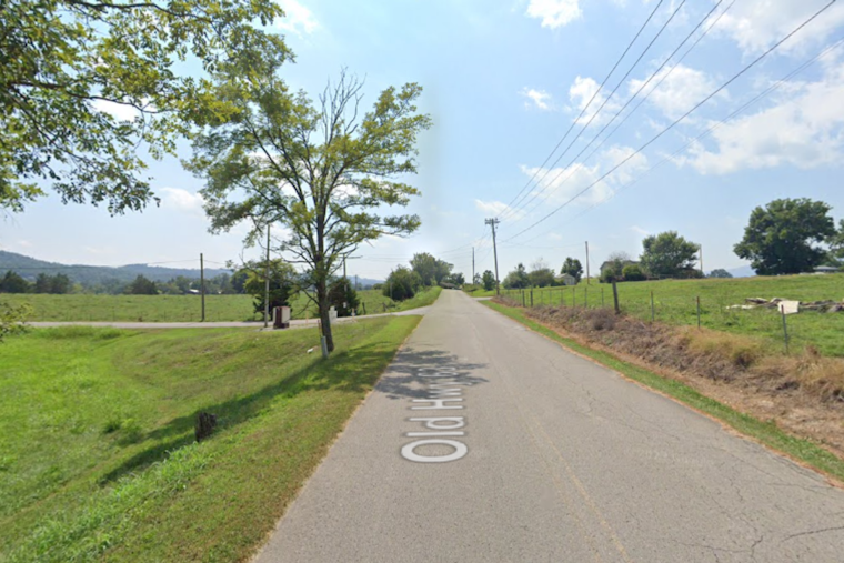 Two Dead, Two Injured After Vehicle Crashes into Trees in Claiborne County, Tennessee