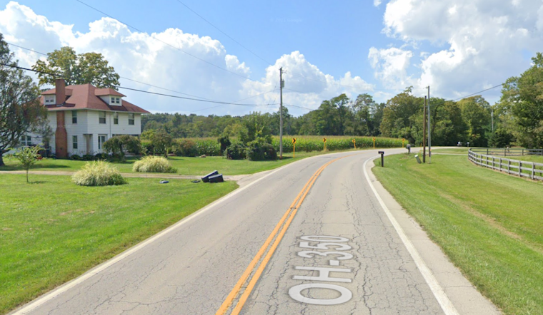 Two Injured in Solo Motorcycle Crash on Ohio State Route 350 in Clarksville