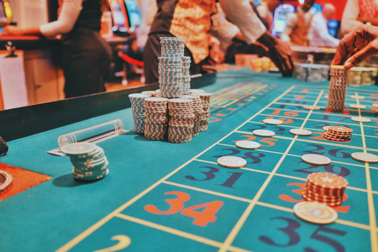 Two Men Charged in Alleged $14K Casino Cheating Scheme in Pennsylvania