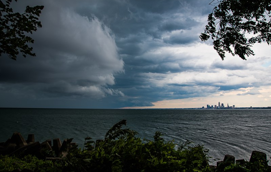 Warm Weekend Ahead for Cleveland and Northern OH, NWS Flags Potential for Isolated Thunderstorms and Heat Advisory
