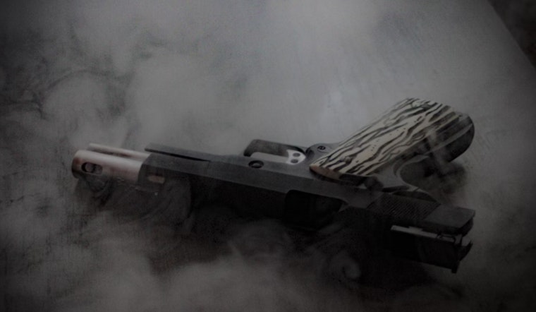 Weekend Gun Violence in Chicago, with 25 Injured and 6 died in Citywide Shootings