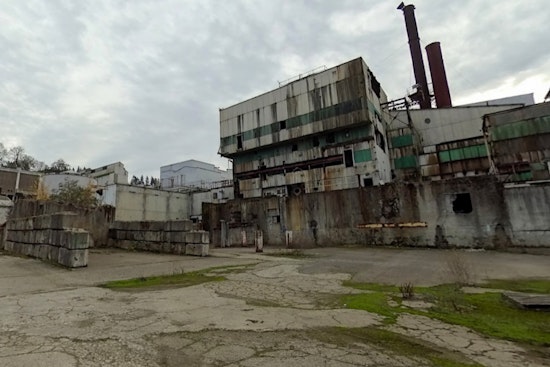 West Linn's Willamette Falls Paper Mill Faces Closure, Announces 158 Layoffs with More Possible