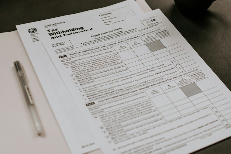 West Valley Seeks Volunteer Tax Assistants for VITA Program, Training Provided