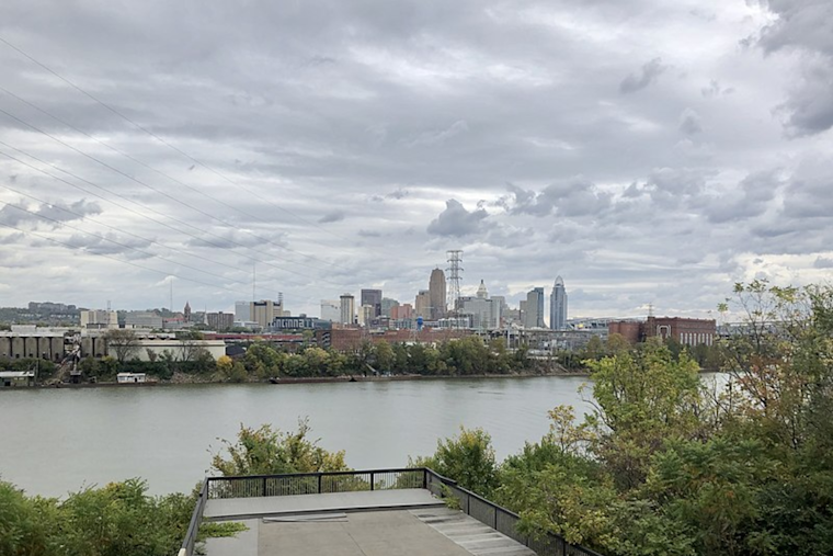 Wet Weekend Ahead for Columbus, Cincinnati, and Wilmington with Thunderstorms on the Horizon