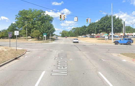 Woman Fatally Struck by Car While Crossing Metro Parkway in Clinton Township