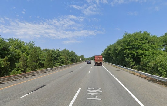 2 Dead, 3 Injured in Rollover Crash on I-195 in New Bedford, Investigation Underway