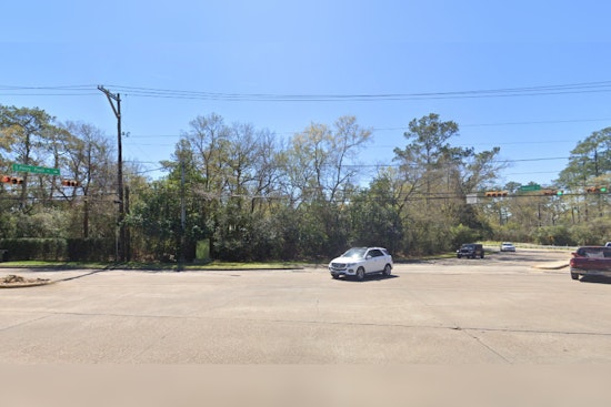 22-Year-Old Motorcyclist Fatally Injured in West Houston Collision, Driver Cooperates with Investigation