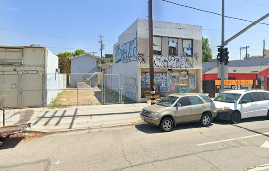 34 Firefighters Quell North Hollywood Duplex Blaze in Under 20 Minutes, No Injuries Reported