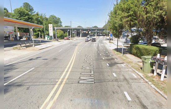 63-Year-Old Man Injured in Late-Night Aggravated Assault in Atlanta, Police Investigation Underway