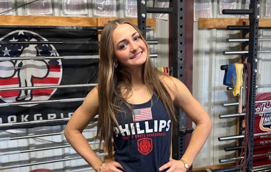 Arizona's Amelia Phillips Strikes Gold at Pan-American Youth Weightlifting Championship in Ecuador