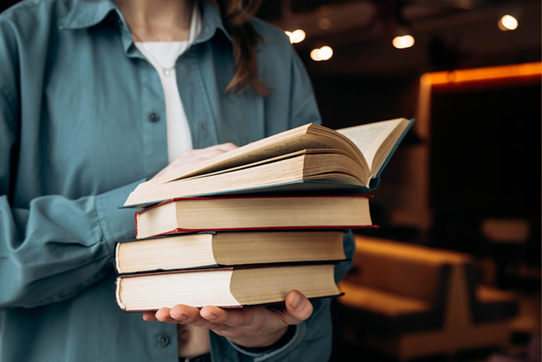 Arlington's Annual Fall Book Sale to Offer Deals and Support Library Programs