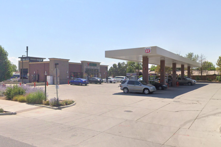 Aurora 7-Eleven Incident: Security Guard Shoots and Kills Armed Man in Self-Defense