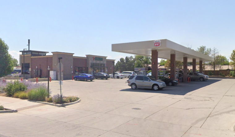 Aurora 7-Eleven Incident: Security Guard Shoots and Kills Armed Man in Self-Defense