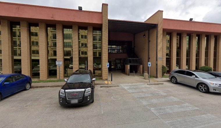 Austin Planning Commission Approves Rezoning for Riverside Towers Near Lady Bird Lake
