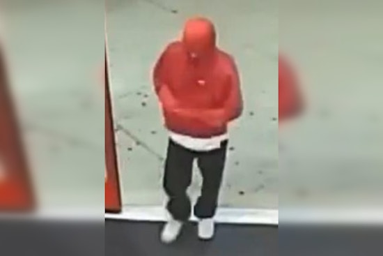 Austin Police Seek Public's Help to Identify Suspected CVS Pharmacy Robber