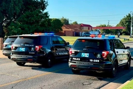 Bicyclist Injured in Traffic Accident with Vehicle in Moore, Roads Cleared After Investigation