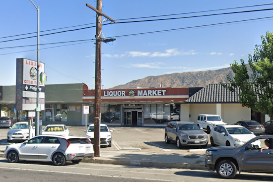 Brazen Thieves Use Pickup as Battering Ram in Los Angeles Liquor Store Heist