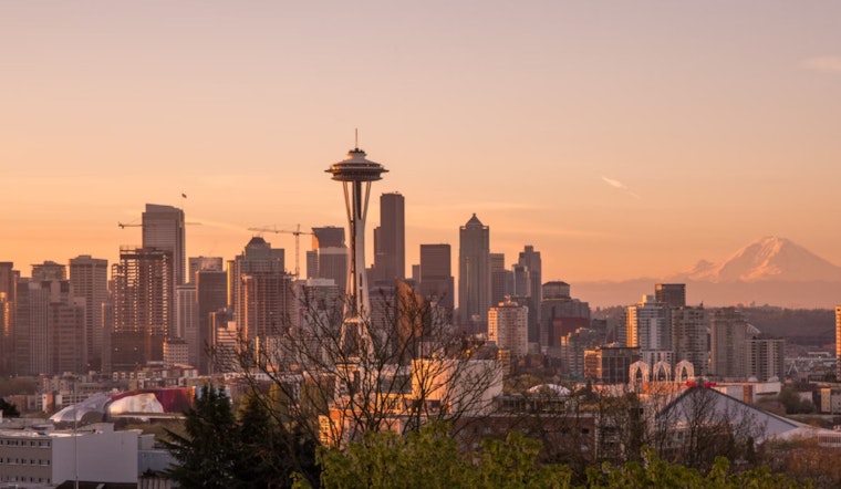 Brisk Winds and Showers Expected in Seattle with Chances of Sunshine