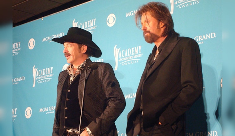 Brooks & Dunn Announce 'Neon Moon Tour' with Indianapolis Stop in April 2025