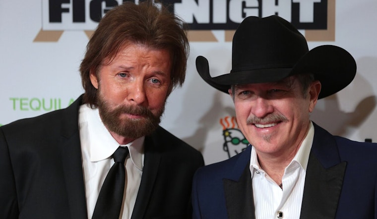 Brooks & Dunn to Ignite St. Louis with Neon Moon Tour Stop at the Enterprise Center in 2025