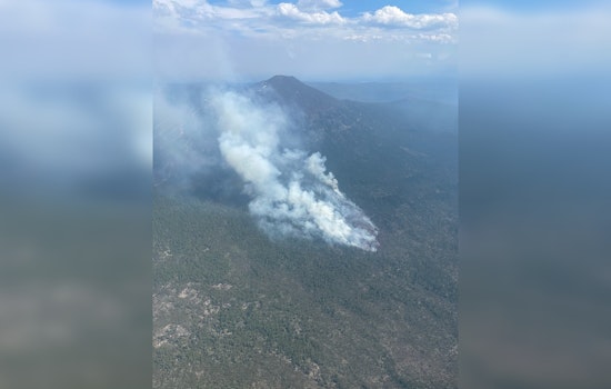 Central Oregon Wildfires Prompt Mt. Bachelor Resort Closure, Evacuations Escalate as Flames Threaten Local Communities