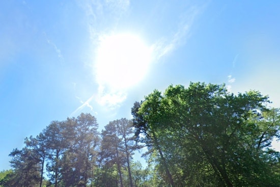 Charlotte Basks in Sunny Skies and Warmth as Weekend Rain Approaches