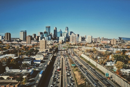 Chicago Basks in Surging Warmth with Mid-80s Forecast, NWS Cautions Against Fire Risks