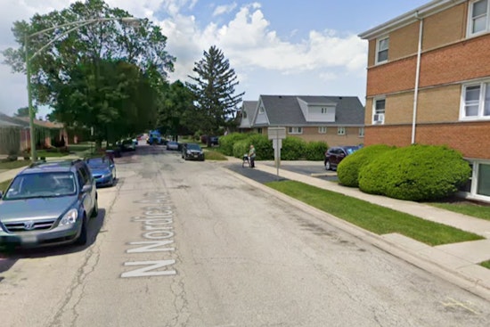 Chicago's Dunning Neighborhood Rocked by Spate of Vehicle Break-Ins, Police Seek Information on Suspects