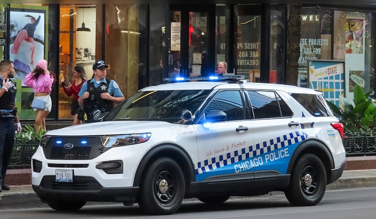 Chicago SWAT Team Ends Standoff in Roseland, Two Hospitalized After Early Morning Shooting